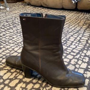 Tommy Hilfigure Square Toe Boots